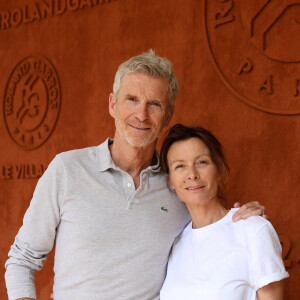 Denis Brogniart et sa femme Hortense au village (jour 9) lors des Internationaux de France de Tennis de Roland Garros 2022 à Paris. © Dominique Jacovides/Bestimage 