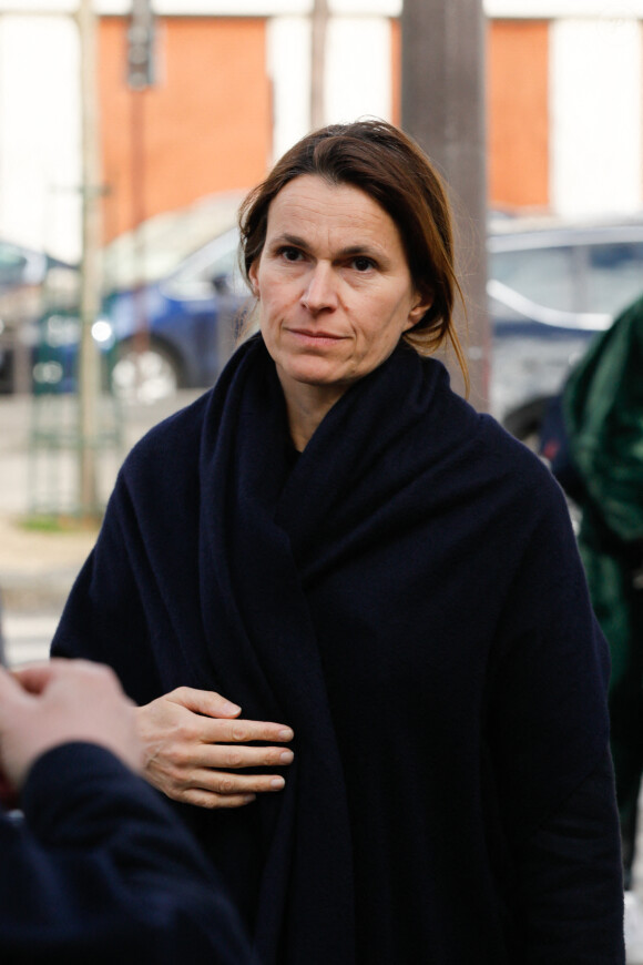 Exclusif - Aurélie Filippetti - Arrivées aux obsèques de David Kessler au cimetière du Montparnasse à Paris.