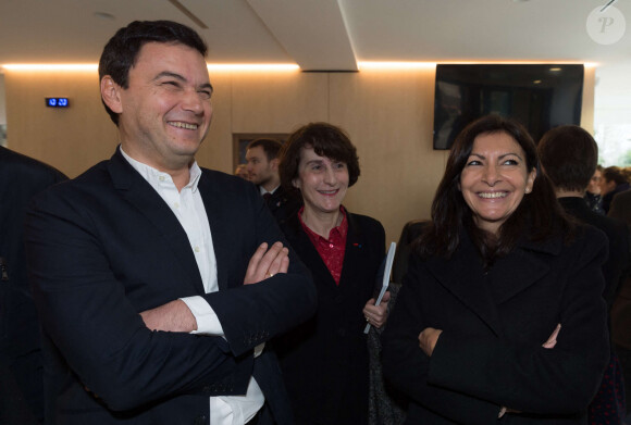 Thomas Piketty et Anne Hidalgo (maire de Paris) à l'inauguration du nouveau campus Jourdan de l'Ecole Normale Supérieure et de l'Ecole d'Economie de Paris (PSE). Paris, le 23 février 2017.