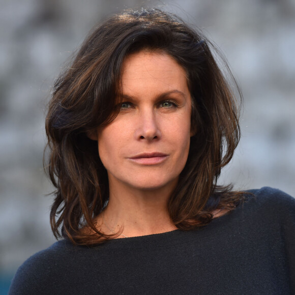 Astrid Veillon participe à la campagne "Lecture pour tous" au collège Ségurane à Nice. © Bruno Bebert / Bestimage