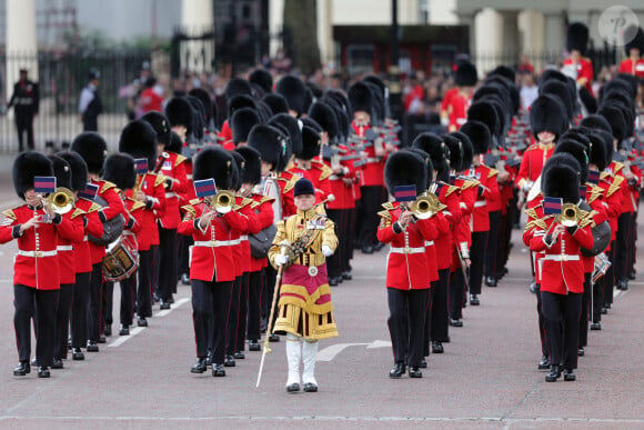 Trooping the Colour, la parade militaire en l'honneur de la reine Elizabeth II à Londres