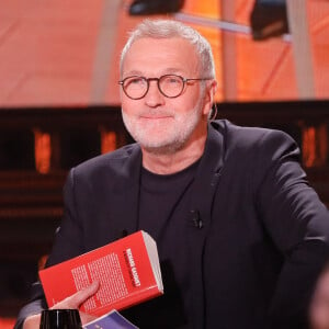 Exclusif - Laurent Ruquier sur le plateau de l'émission "On est en direct (OEED)" , présentée par L.Salamé et L.Ruquier, diffusée en direct sur France 2 aux studios Rive Gauche à Paris, France. © Christophe Clovis/Bestimage