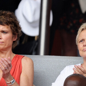 Anne Le Nen et sa femme Muriel Robin en tribune (jour 14) lors des Internationaux de France de Tennis de Roland Garros 2022 à Paris, France, le 4 juin 2022. © Dominique Jacovides/Bestimage