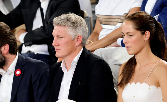 Bastian Schweinsteiger et sa femme Ana Ivanovic en tribune (jour 14) lors des Internationaux de France de Tennis de Roland Garros 2022 à Paris, France, le 4 juin 2022. © Dominique Jacovides/Bestimage