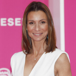 Jennifer Lauret de "Demain nous appartient" au photocall lors de la 5ème saison du festival International des Séries "Canneseries" à Cannes, France. © Denis Guignebourg/Bestimage 