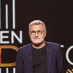 Exclusif - Laurent Ruquier sur le plateau pendant l'émission On Est En Direct (OEED) , présentée par Laurent Ruquier et diffusée en direct le 16 janvier 2021 sur France 2 à Paris. © Jack Tribeca / Bestimage 