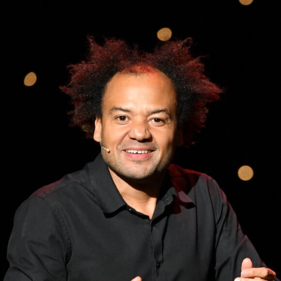 Fabrice Eboué durant la 14ème édition des Sérénissimes de l'Humour au Grimaldi Forum, à Monaco pour l'ouverture du festival le 20 mars 2019. Fabrice Eboué, humoriste, metteur en scène, acteur, scénariste et réalisateur français, joue son spectacle "Plus rien à perdre". Ce festival du Rire en Principauté, placé sous le Haut Patronage de S.A.S. le prince de Monaco, est organisé en partenariat avec Rire & Chansons. © Bruno Bebert/Bestimage