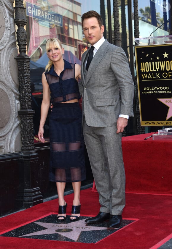 Chris Pratt et sa femme Anna Faris - Chris Pratt reçoit son étoile sur le Walk of Fame à Hollywood le 21 avril 2017. 