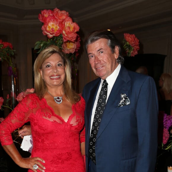 Olivia Valère et son mari Philippe - 7ème édition du dîner du Global Gift Gala organisé au Four Seasons Hôtel George V à Paris. Le 9 mai 2016. © Dominique Jacovides / Bestimage 