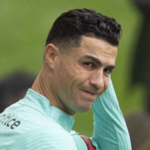 Cristiano Ronaldo lors d'une séance d'entraînement au stade Dragao de Porto, Pourtugal, la veille du match de football aller de la finale de qualification pour la Coupe du monde contre la Macédoine du Nord. © Atlantico Press/Zuma Press/Bestimage