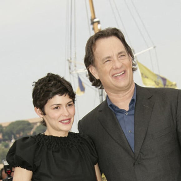 Archive - Audrey Tautou, Tom Hanks - Photocall du film "Da Vinci Code" lors du Festival International du Film de Cannes, le 17 mai 2006. © Frédéric Piau/Bestimage 