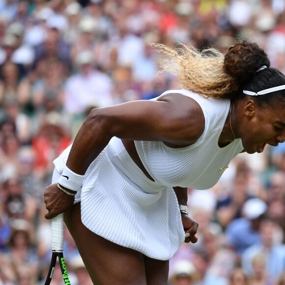 Simona Halep remporte la finale femme du tournoi de Wimbledon "Serena Williams - Simona Halep (2/6 - 2/6)" à Londres, le 13 juillet 2019. 