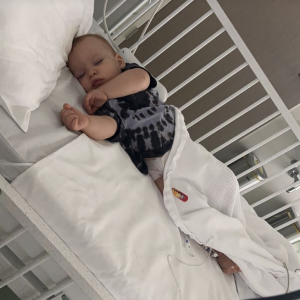 Julia Paredes révèle que son bébé Vittorio âgé de 1 an a été hospitalisé - Instagram