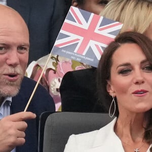 Mike Tindall, Kate Catherine Middleton, duchesse de Cambridge - La famille royale d'Angleterre au concert du jubilé de platine de la reine d'Angleterre au palais de Buckingham à Londres. Le 4 juin 2022 