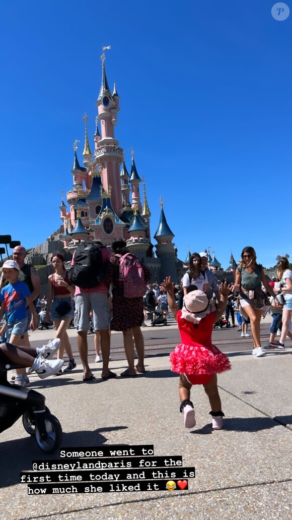 Kingsley Coman et sa famille à Disneyland Paris