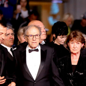 Jean-Louis Trintignant, sa femme Marianne Hoepfner - Montée des marches du film "Happy End" lors du 70ème Festival International du Film de Cannes. Le 22 mai 2017. © Borde-Jacovides-Moreau/Bestimage 