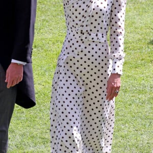 Catherine (Kate) Middleton, duchesse de Cambridge, lors du quatrième jour de la Royal Ascot 2022 à l'hippodrome d'Ascot dans le Berkshire, Royaume Uni, le 17 juin 2022. 