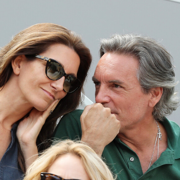 Anne-Claire Coudray et son mari Nicolas Vix dans les tribunes lors des internationaux de tennis de Roland Garros à Paris, France, le 3 juin 2019