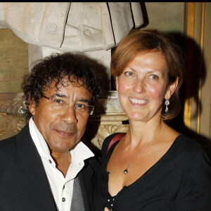 Laurent Voulzy et son ex-femme Mirella Lepetit - 6ème Gala de l'Ifrad au profit de la maladie d'Alzheimer à l'opéra comique "2 générations chantent pour la 3ème" le 21 septembre 2010 à Paris