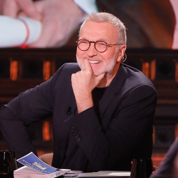 Laurent Ruquier sur le plateau de l'émission "On est en direct (OEED)" , présentée par L.Salamé et L.Ruquier, diffusée en direct sur France 2 aux studios Rive Gauche à Paris, France. © Christophe Clovis/Bestimage 