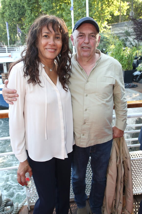 Exclusif - guest, Rose-Hélène Chassagne et Lambert Boudier (manager de Jean-Louis Aubert) - Thierry Chassagne reçoit les insignes de Chevalier dans l'Ordre de la Légion d'Honneur des mains de Lévon Sayan à Paris, France, le 13 juin 2022. © Bertrand Rindoff/Bestimage