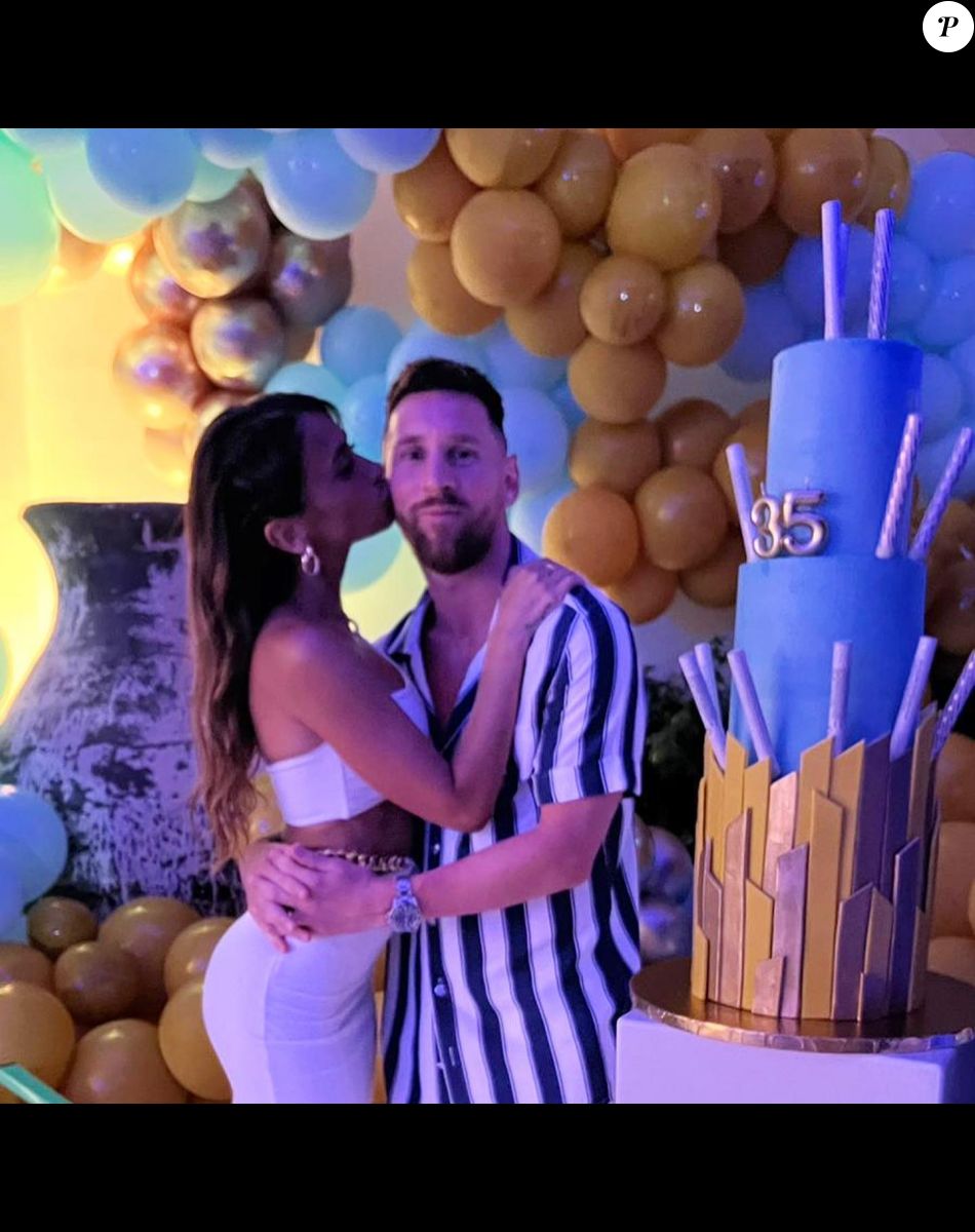 Lionel Messi fête ses 35 ans avec sa femme Antonela.