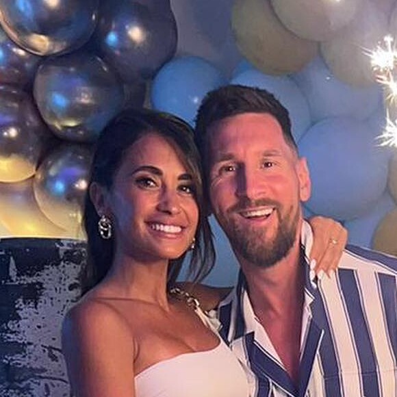 Lionel Messi fête ses 35 ans avec sa femme Antonela.