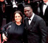 Omar Sy et sa femme Hélène - Montée des marches du film " Top Gun : Maverick " lors du 75ème Festival International du Film de Cannes. Le 18 mai 2022 © Dominique Jacovides / Bestimage