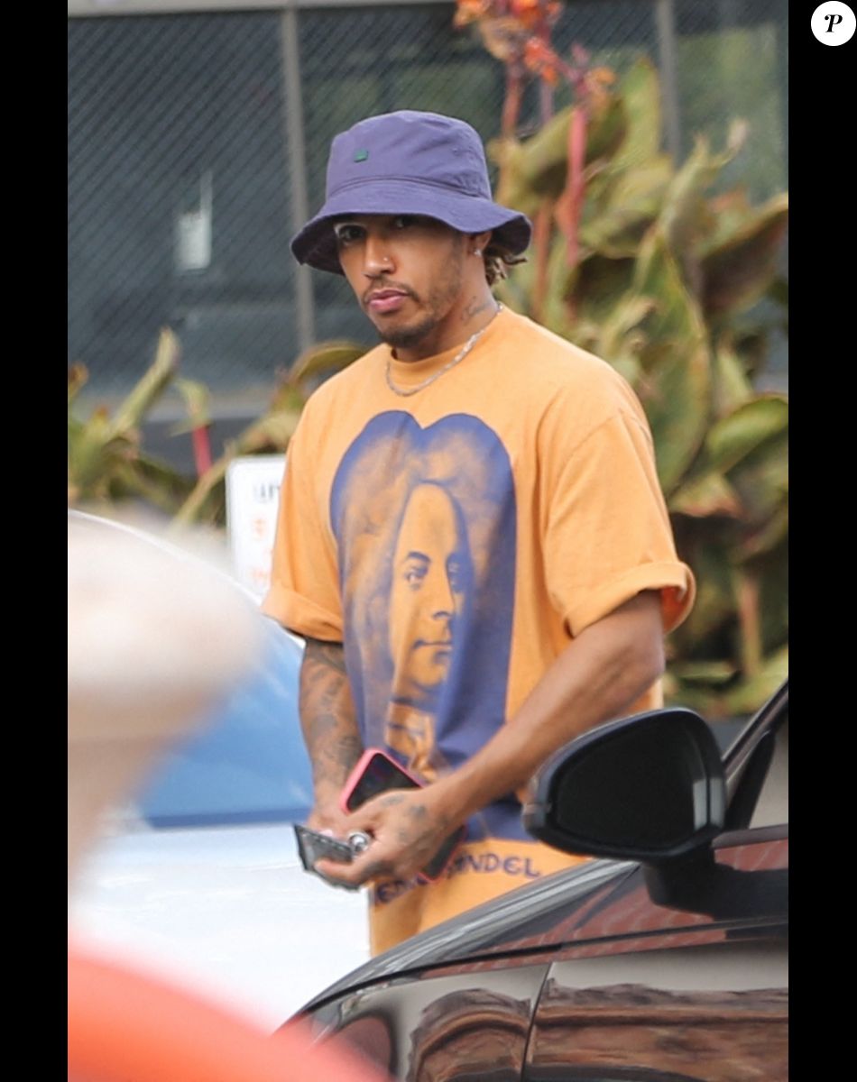 Exclusif - Lewis Hamilton a dîné avec un ami au restaurant Cecconi à West Hollywood le 22 juin 2022.