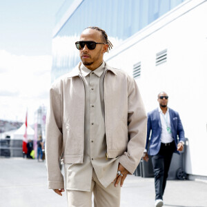 Lewis Hamilton arrive pour la journée d'essais libres du Grand Prix F1 du Canada au Circuit Gilles-Villeneuve à Montréal, Canada, le 17 juin 2022. © Hoch Zwei/Zuma Press/Bestimage