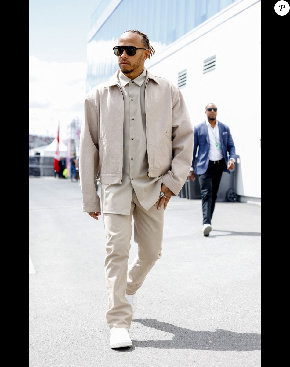 Lewis Hamilton arrive pour la journée d'essais libres du Grand Prix F1 du Canada au Circuit Gilles-Villeneuve à Montréal, Canada, le 17 juin 2022. © Hoch Zwei/Zuma Press/Bestimage