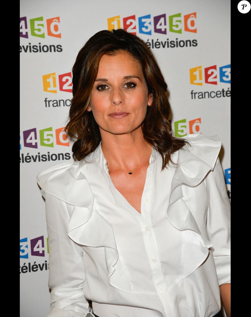 Faustine Bollaert lors du photocall de la présentation de la nouvelle dynamique 2017-2018 de France Télévisions. Paris, le 5 juillet 2017. © Guirec Coadic/Bestimage
