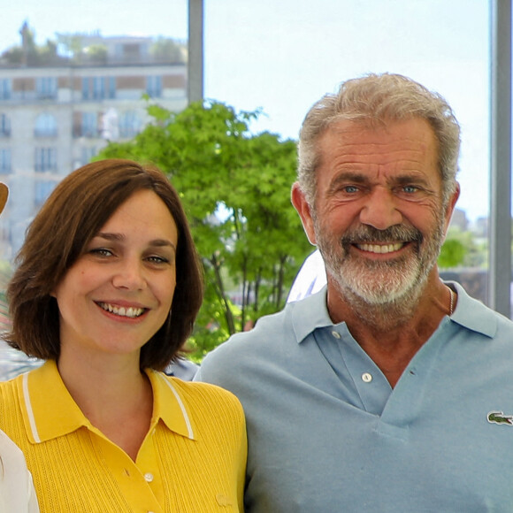 Nathalie Péchalat et Mel Gibson au village lors des internationaux de France Roland Garros à Paris le 13 juin 2021. © Dominique Jacovides / Bestimage