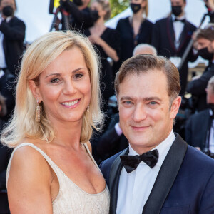 Laurence Ferrari et son mari renaud Capuçon - Montée des marches du film " Benedetta " lors du 74ème Festival International du Film de Cannes. © Borde-Jacovides-Moreau / Bestimage