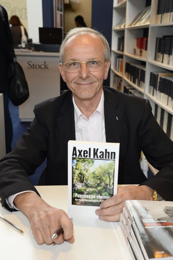 Axel Kahn - 34 ème édition du Salon du Livre à Paris Porte de Versailles le 22 mars 2014.