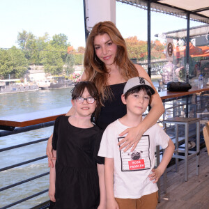 Lola Marois et ses enfants - People à l'évènement "Les Brunchs du Shelby" by Brahim Zaibat et Noam Chouat au Concorde Atlantique à Paris, le 13 juin 2021. © Rachid Bellak/Bestimage