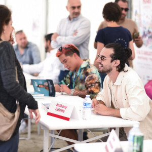 Anthony Colette - Festival des Livres et des Artistes organisé par l'association "Lecture pour Tous" engagée dans la lutte contre l'illettrisme au Mail Branly à Paris le 3 juillet 2022. © Pierre Perusseau / Jack Tribeca / Bestimage 