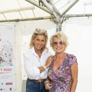 Caroline Margeridon et Sophie Davant - Festival des Livres et des Artistes organisé par l'association "Lecture pour Tous" engagée dans la lutte contre l'illettrisme au Mail Branly à Paris le 2 juillet 2022. © Pierre Perusseau / Jack Tribeca / Bestimage 