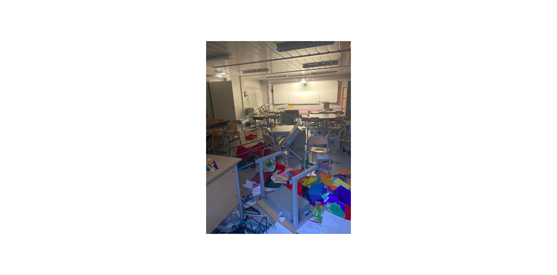Classe d'école saccagée par des enfants à Bron : images très choquantes
