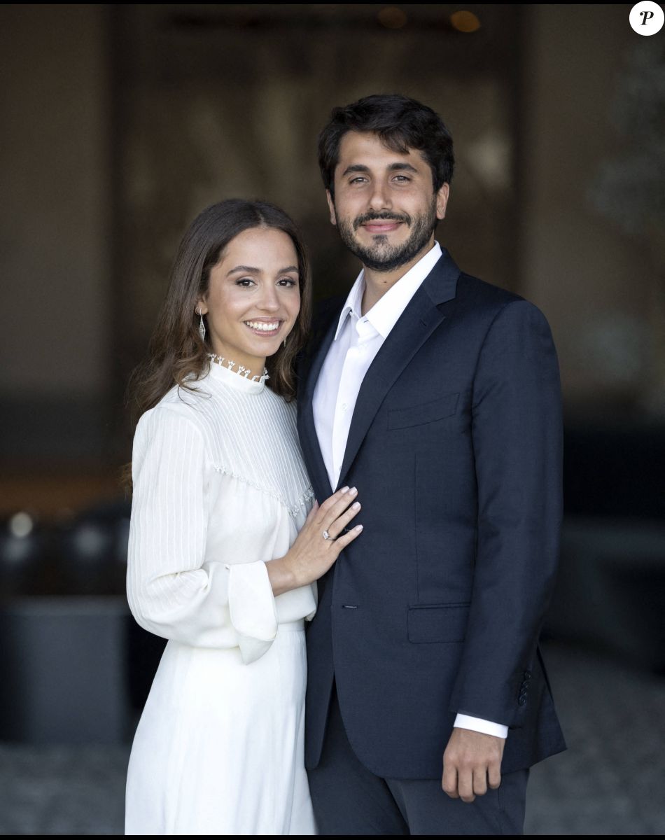 La princesse Iman et son fiancé Jameel Alexander Thermiotis - Photos officielles de la famille royale de Jordanie, à l&#039;occasion des fiançailles de la princesse Iman. Le 6 juillet 2022