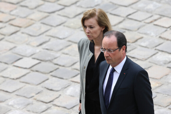 Valerie Trierweiler, Francois Hollande - Obseques de Pierre Mauroy aux Invalides à Paris.