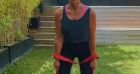 Vitaa dévoile ce qu'elle mange et sa routine sport pour avoir un corps de rêve. Juillet 2022.