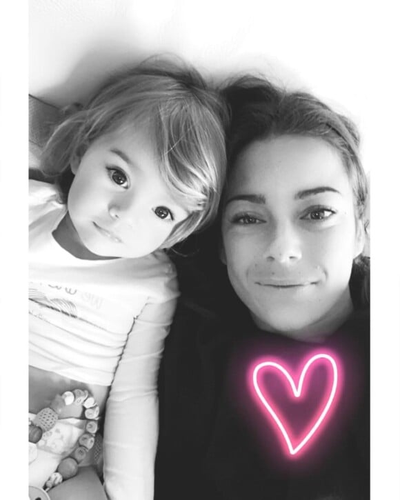 Cléopatre Darleux et sa fille Olympe, publication Instagram du 7 avril 2022.