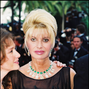 Ivana Trump au Festival de Cannes 2000. 