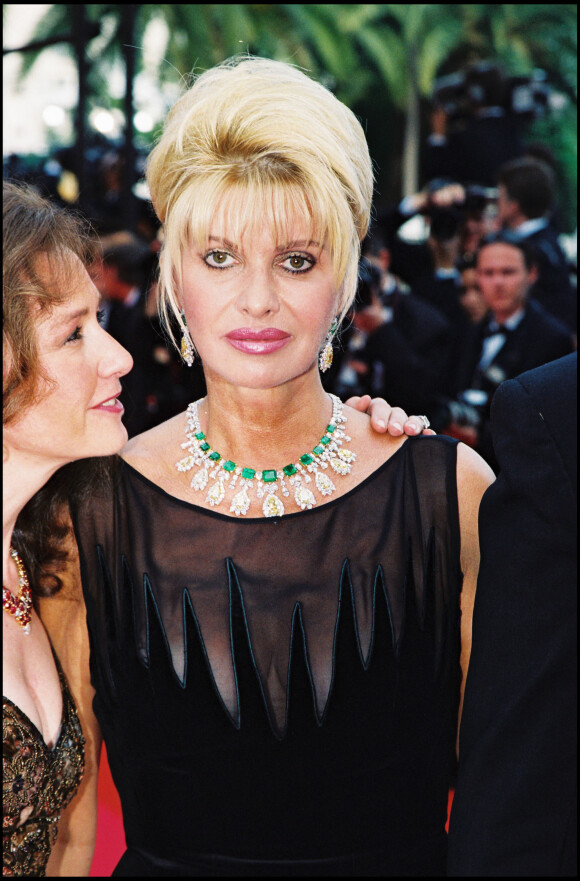 Ivana Trump au Festival de Cannes 2000. 