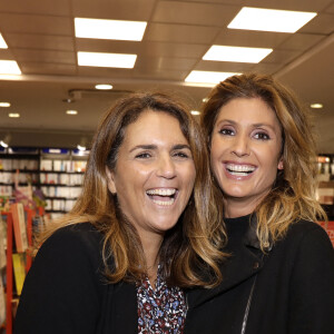 Valérie Bénaïm et Caroline Ithurbide - Sortie livre de Valérie Bénaïm à la librairie Eyrolles à Paris le 13 octobre 2019. © Cédric Perrin /Bestimage 