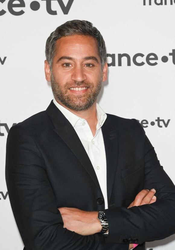 Julien Benedetto au photocall pour la conférence de presse de rentrée de France TV à la Grande Halle de la Villette à Paris, France. © Coadic Guirec/Bestimage