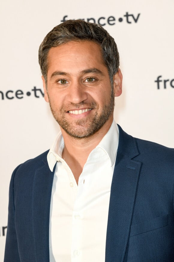 Julien Benedetto au photocall de la conférence de presse de France 2 au théâtre Marigny à Paris le 18 juin 2019 © Coadic Guirec / Bestimage