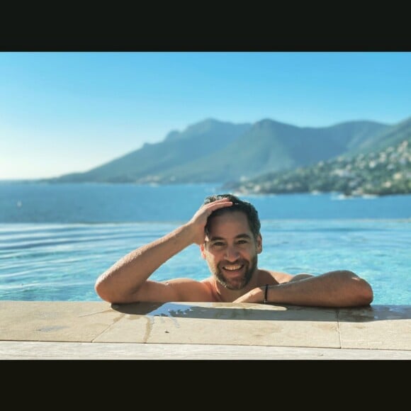 Julien Benedetto, journaliste de France 2, affiche son physique de rêve sur Instagram.