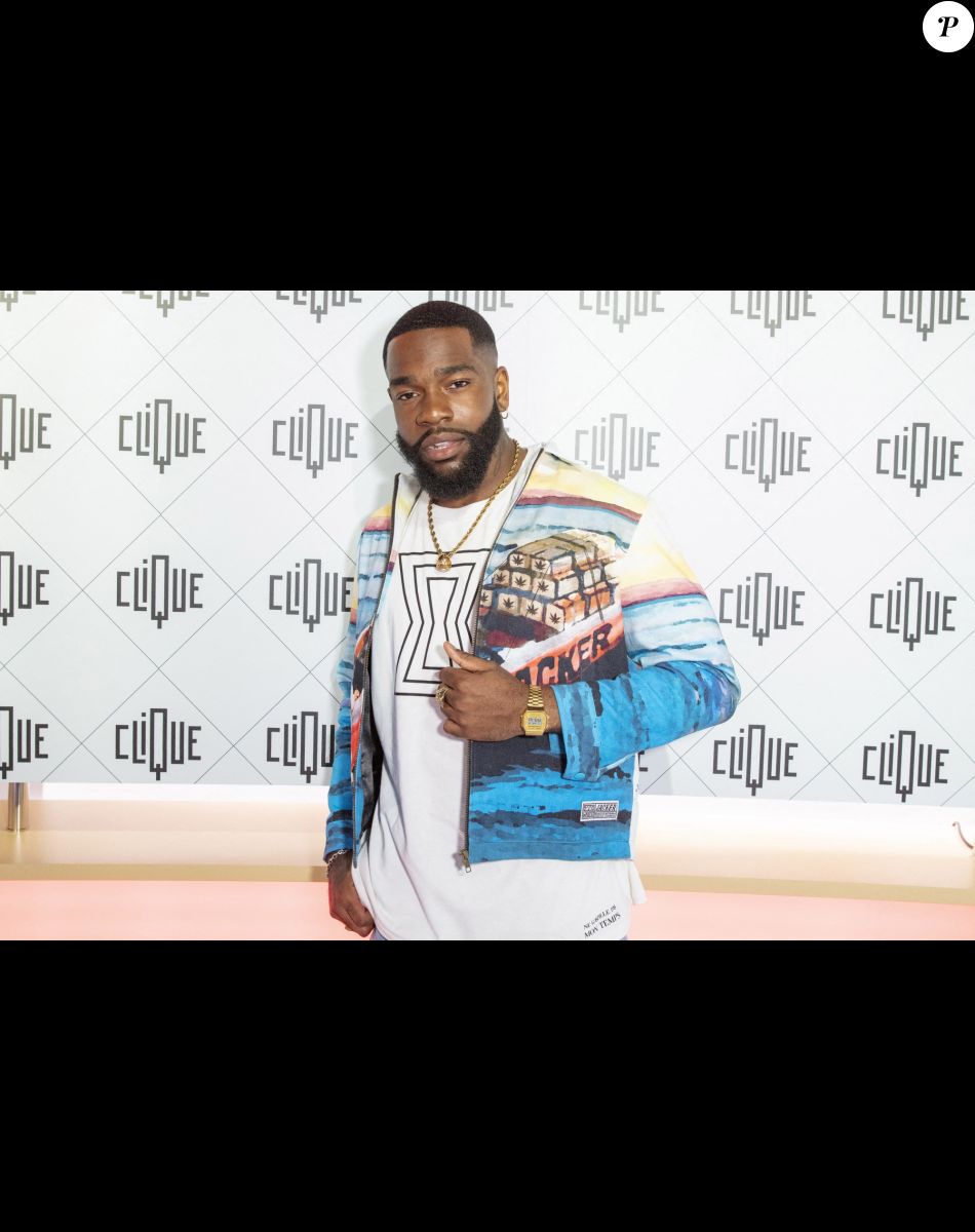 Exclusif - Tayc (Julien Bouadjie) - Backstage de l'enregistrement de l'émission "Clique", présentée par M.Achour et diffusée en clair sur Canal + le 11 avril 2021 © Jack Tribeca / Bestimage